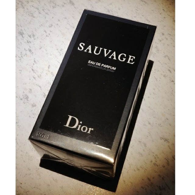 【Dior】SAUVAGEオードパルファム 100ml