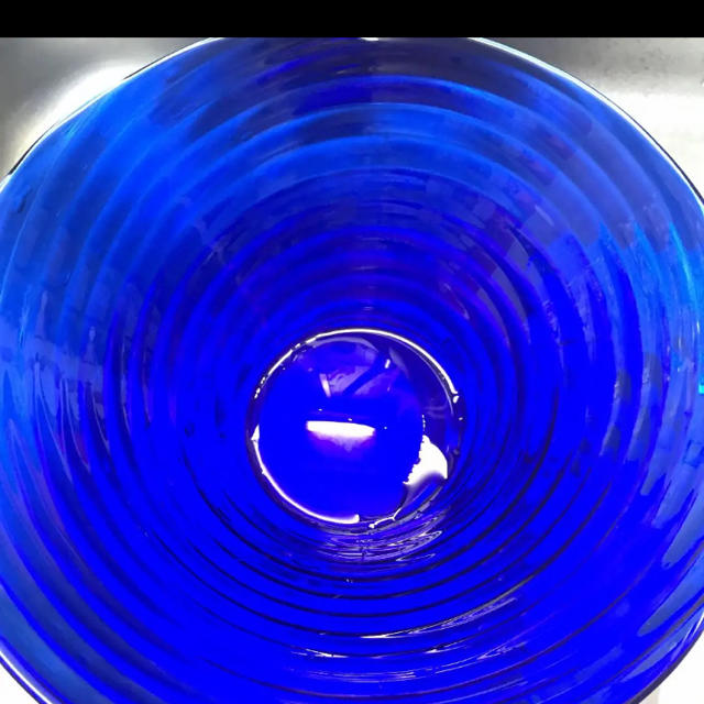 ガラス製 フランス製の通販 by ROSE's shop｜ラクマ 手練り アンティーク 大きなサラダボール 超激得好評