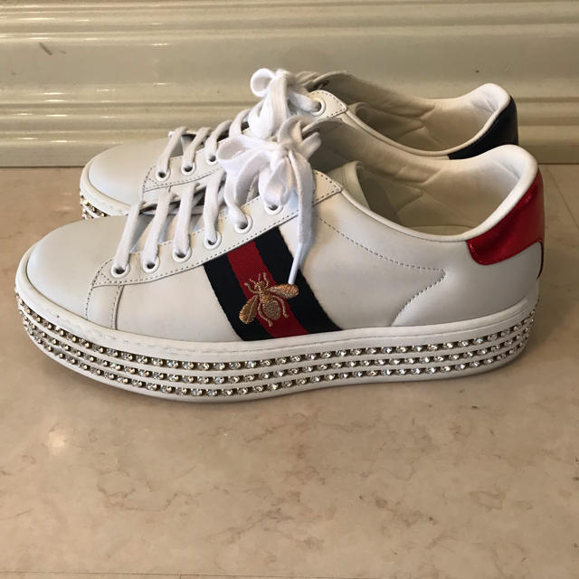 予約中!】 Gucci 37 クリスタル付スニーカー GUCCI - スニーカー