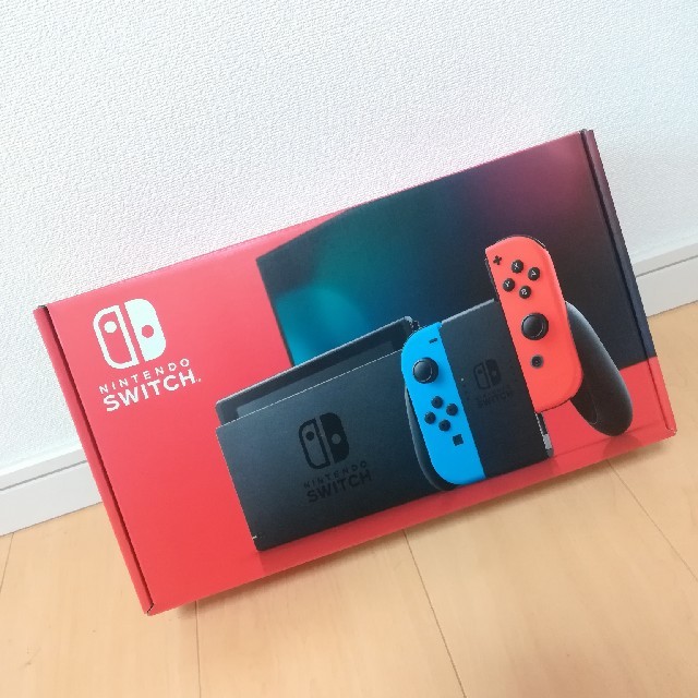 任天堂【新品】任天堂switch　本体