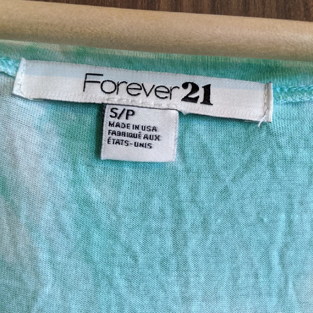 FOREVER 21(フォーエバートゥエンティーワン)のforever21　タイダイ染めタンクトップ レディースのトップス(タンクトップ)の商品写真