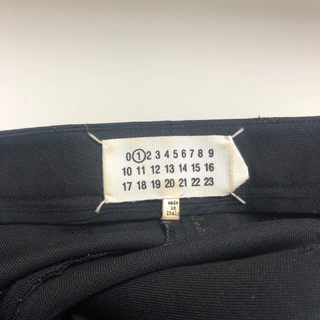 Maison Martin Margiela(マルタンマルジェラ)のMaison Martin Margiela 2014Aw クロップドスラックス レディースのパンツ(クロップドパンツ)の商品写真