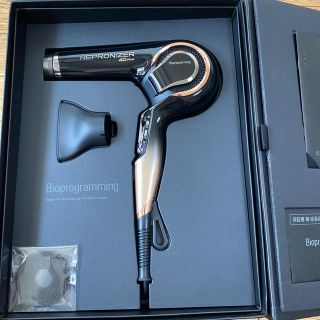 中古　美品　ヘアビューザー  レプロナイザー4D Plus ドライヤー(ドライヤー)