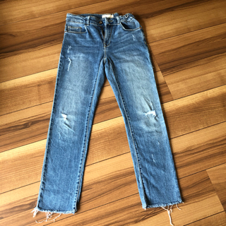 ザラキッズ(ZARA KIDS)のZARA キッズ ダメージジーンズ 164【値下げしました】(デニム/ジーンズ)