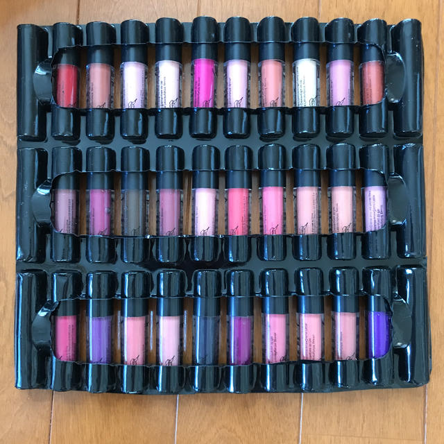 NYX(エヌワイエックス)のニックス ソフトマットリップクリーム36本セット コスメ/美容のベースメイク/化粧品(リップグロス)の商品写真