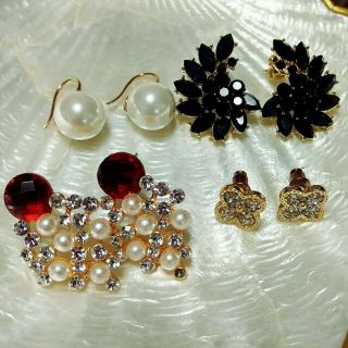 ムルーア(MURUA)のパーティーピアス４種セット♡(ピアス)