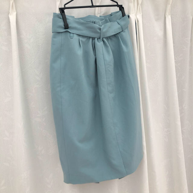 ROPE’(ロペ)のミントグリーン　タイトスカート レディースのスカート(ひざ丈スカート)の商品写真