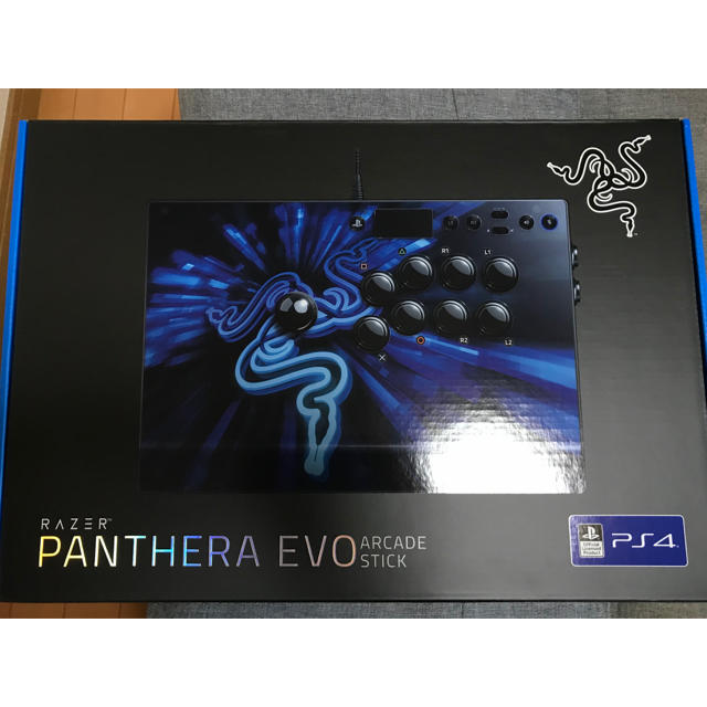 LAZER(レイザー)のrazer panthera evo パンテラ　アケコン　美品 スマホ/家電/カメラのPC/タブレット(PC周辺機器)の商品写真