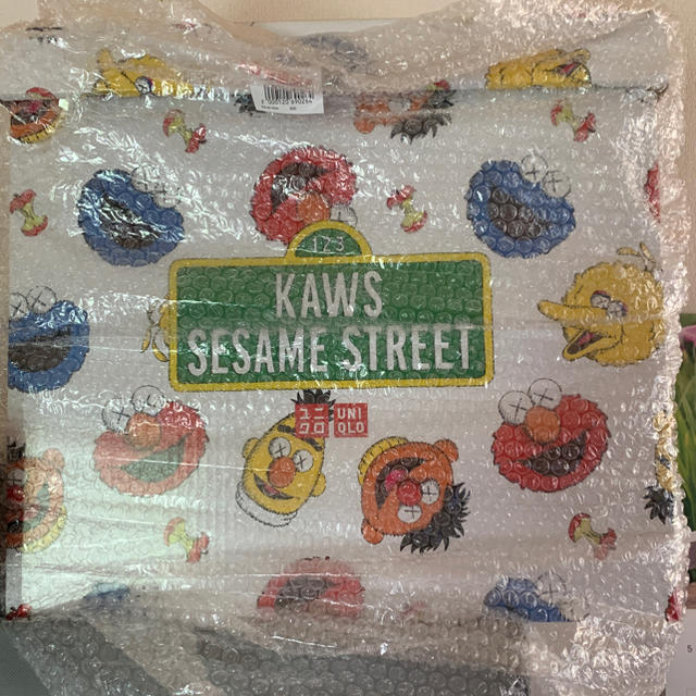 SESAME STREET(セサミストリート)のUniqlo kaws sesame street complete box エンタメ/ホビーのおもちゃ/ぬいぐるみ(ぬいぐるみ)の商品写真