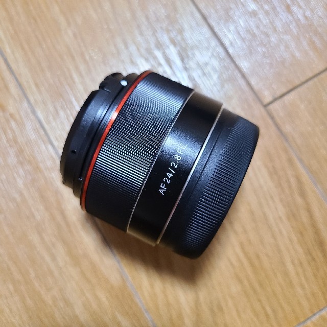 SAMYANG 24mm f2.8 FE スマホ/家電/カメラのカメラ(レンズ(単焦点))の商品写真