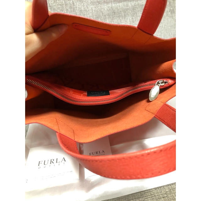 Furla(フルラ)のフルラ♡オレンジトート♡サリー レディースのバッグ(トートバッグ)の商品写真