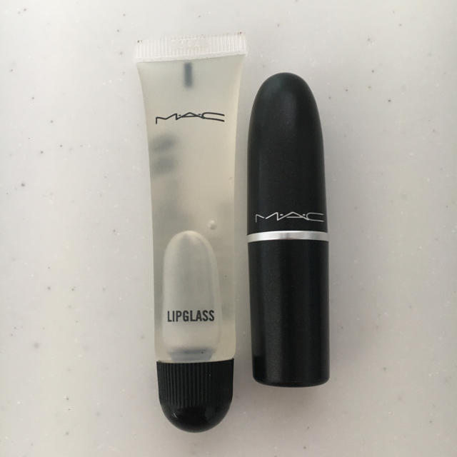 MAC(マック)のMAC lipstick  グロスのおまけ付き！！ コスメ/美容のベースメイク/化粧品(口紅)の商品写真