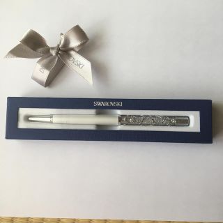 スワロフスキー(SWAROVSKI)のSWAROVSKI ボールペン ホワイト 新品 未使用(ペン/マーカー)