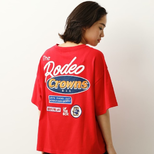 RODEO CROWNS WIDE BOWL(ロデオクラウンズワイドボウル)の新品レッド レディースのトップス(Tシャツ(半袖/袖なし))の商品写真