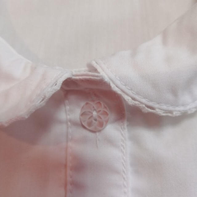 西松屋(ニシマツヤ)の半袖ブラウス キッズ/ベビー/マタニティのキッズ服女の子用(90cm~)(ブラウス)の商品写真