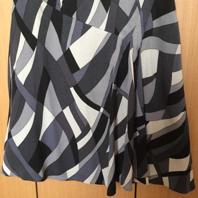 VICKY(ビッキー)のスカート     (PREMIUM VICKY) レディースのスカート(ひざ丈スカート)の商品写真