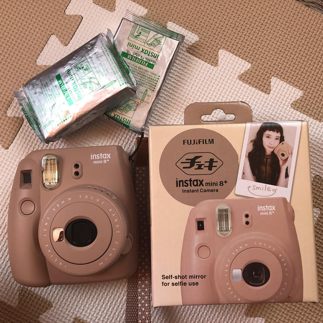 チェキ instax mini8+  ココアフィルムカメラ