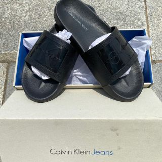 カルバンクライン(Calvin Klein)のCalvin Klein シャワーサンダルカルバンクライン新品送料込み(サンダル)