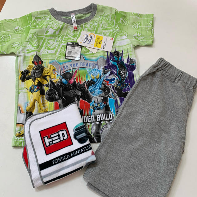 BANDAI(バンダイ)のパジャマ 100 新品　仮面ライダービルド キッズ/ベビー/マタニティのキッズ服男の子用(90cm~)(パジャマ)の商品写真