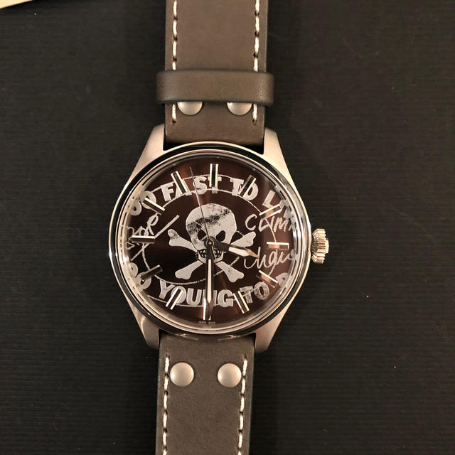 Vivienne Westwood(ヴィヴィアンウエストウッド)のヴィヴィアン　時計　新品　定価37000 メンズの時計(腕時計(アナログ))の商品写真