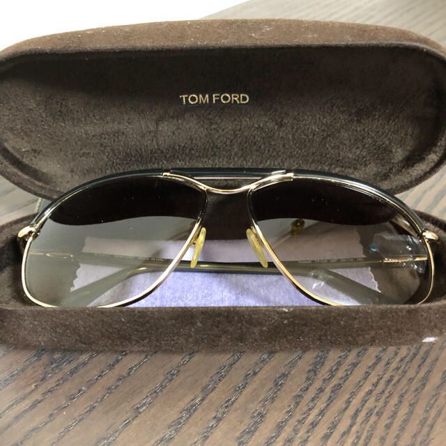 TOM FORD(トムフォード)の希少 完売 TOM FORD Russell TF234 サングラス メンズのファッション小物(サングラス/メガネ)の商品写真