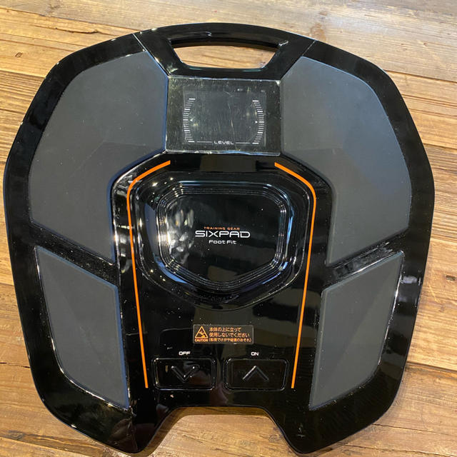 人気の定番 美品 SIXPAD Foot Fit - www.tauntonscrapmetal.com