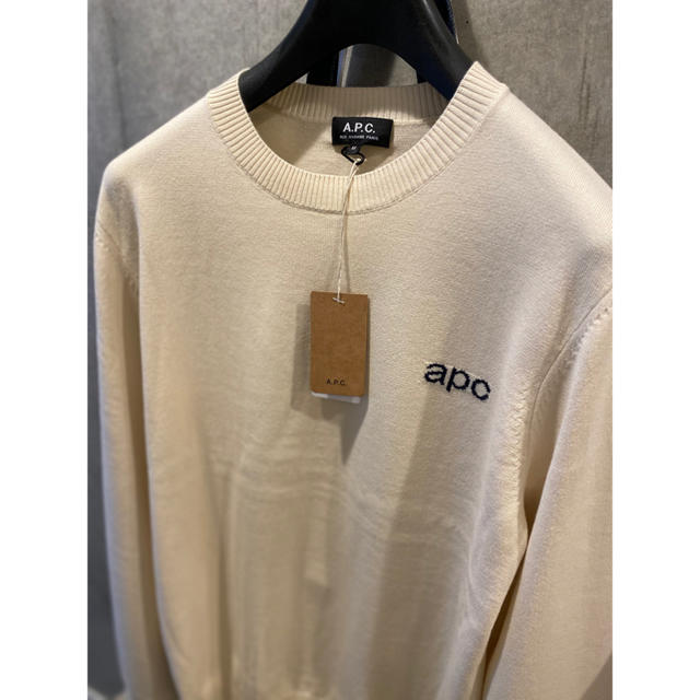 A.P.C(アーペーセー)のA.P.C. 新品未使用ニットメンズレディースユニセックス白ホワイトナチュラル メンズのトップス(ニット/セーター)の商品写真