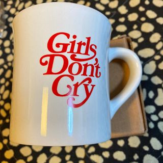 ジーディーシー(GDC)のgirls don't cry マグカップ Amazon アマゾン　(グラス/カップ)