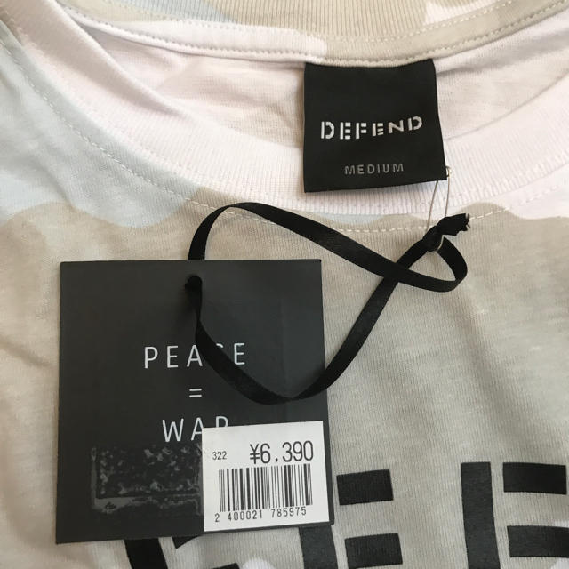 新品　defend Paris メンズTシャツ  サイズM メンズのトップス(Tシャツ/カットソー(半袖/袖なし))の商品写真