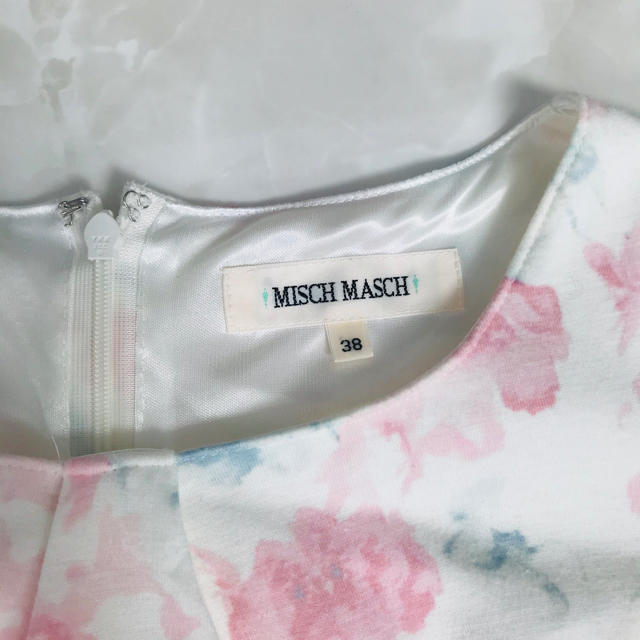 MISCH MASCH(ミッシュマッシュ)のるびぃ様専用♡ミッシュマッシュ　花柄　ワンピース　 レディースのワンピース(ミニワンピース)の商品写真