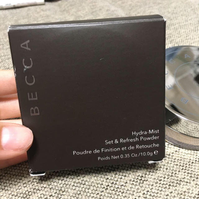 Sephora(セフォラ)の新品未使用 箱付き Becca ベッカ  ミスト  セッティングパウダー  コスメ/美容のベースメイク/化粧品(フェイスパウダー)の商品写真