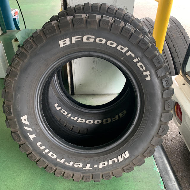 グッドリッチMT 235/70R16