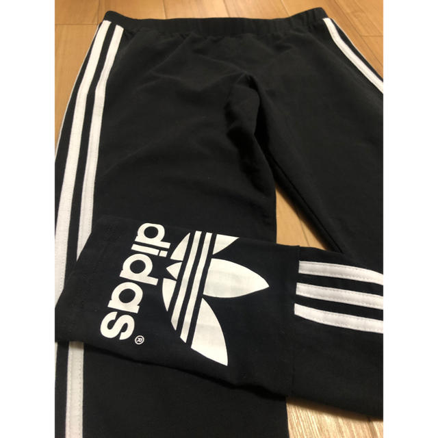 adidas(アディダス)のRIEE様専用☆アディダス  レギンス　サイズM レディースのレッグウェア(レギンス/スパッツ)の商品写真