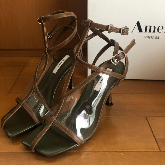 Ameri VINTAGE(アメリヴィンテージ)の週末限定！Ameri MEDI CLEAR STRINGS UPPER HEEL レディースの靴/シューズ(サンダル)の商品写真