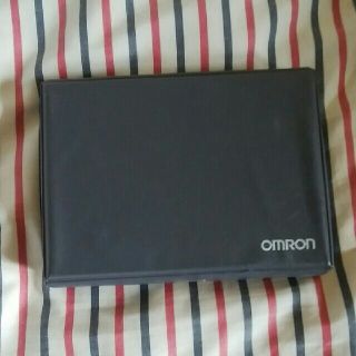 オムロン(OMRON)のユカさん専用/オムロン低周波治療器(マッサージ機)