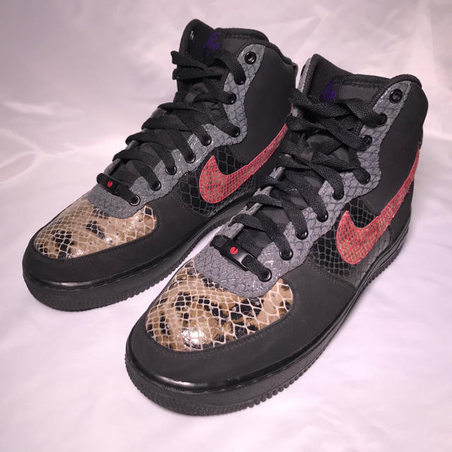 NIKE - NIKE AIR FORCE 1 HI COMFORT PRM 26.0cmの通販 by III POWER