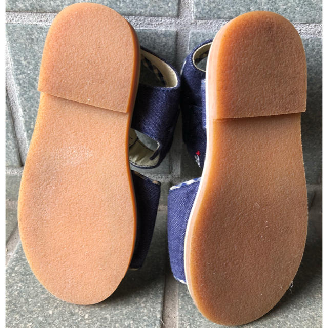 mikihouse(ミキハウス)のミキハウスサンダルデニム 16cm キッズ/ベビー/マタニティのキッズ靴/シューズ(15cm~)(サンダル)の商品写真