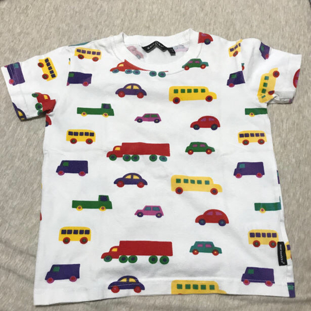 marimekko(マリメッコ)のマリメッコ   ブーブー　Tシャツ　104 キッズ/ベビー/マタニティのキッズ服男の子用(90cm~)(Tシャツ/カットソー)の商品写真