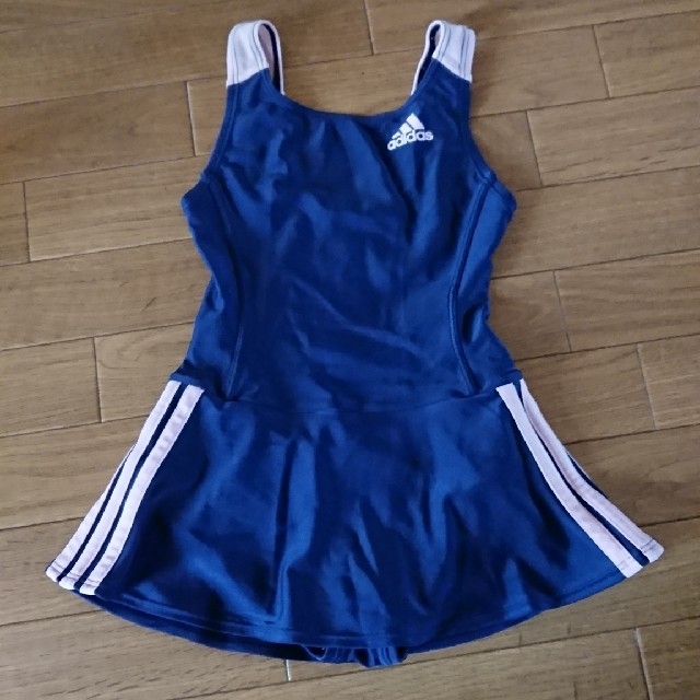 adidas(アディダス)のアディダス 水着 120 キッズ/ベビー/マタニティのキッズ服女の子用(90cm~)(水着)の商品写真