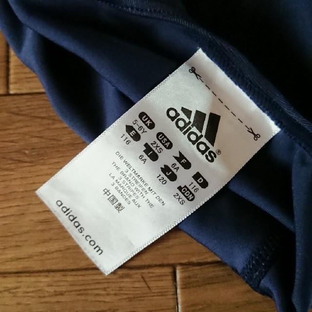 adidas(アディダス)のアディダス 水着 120 キッズ/ベビー/マタニティのキッズ服女の子用(90cm~)(水着)の商品写真