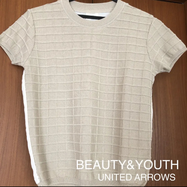 BEAUTY&YOUTH UNITED ARROWS(ビューティアンドユースユナイテッドアローズ)のビューティー&ユース ユナイテッドアローズ 半袖ニット 異素材 トップス レディースのトップス(カットソー(半袖/袖なし))の商品写真