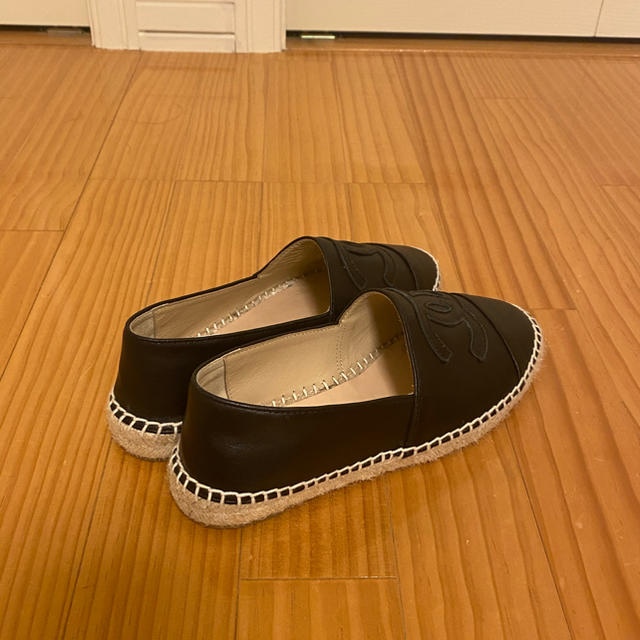 CHANEL エスパドリーユの通販 by rioriopeach 's shop｜シャネルならラクマ - シャネル 靴 正規品低価