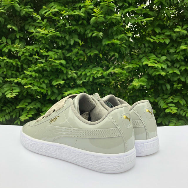 PUMA(プーマ)の☆美品☆25.5㎝☆ PUMA プーマ  バスケットハート パテント T763 レディースの靴/シューズ(スニーカー)の商品写真