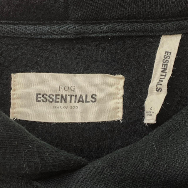 FEAR OF GOD(フィアオブゴッド)の【MUU様専用】２点 FOG ESSENTIALS スウェット フーディ メンズのトップス(パーカー)の商品写真