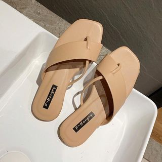 ザラ(ZARA)のお値下●新品●フラットサンダル　ストラップサンダル(サンダル)