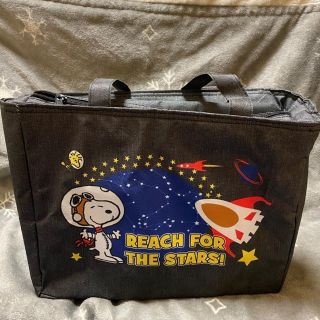 ピーナッツ(PEANUTS)のピーナッツ　スヌーピー　SNOOPY 保冷バッグ　トートバッグ　ブラック(トートバッグ)