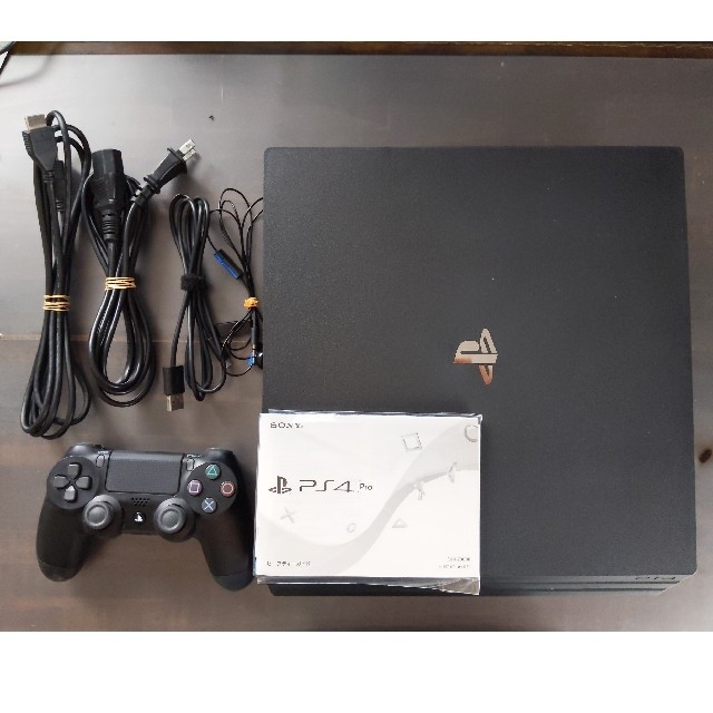 SONY PlayStation4 Pro 本体  CUH-7000BB01