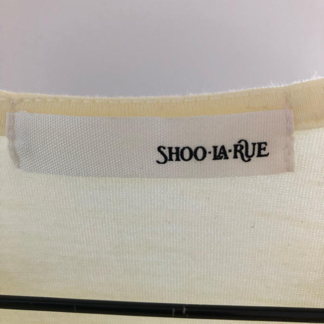 SHOO・LA・RUE(シューラルー)のシューラルー　トップス　Ｍサイズ レディースのトップス(カットソー(半袖/袖なし))の商品写真