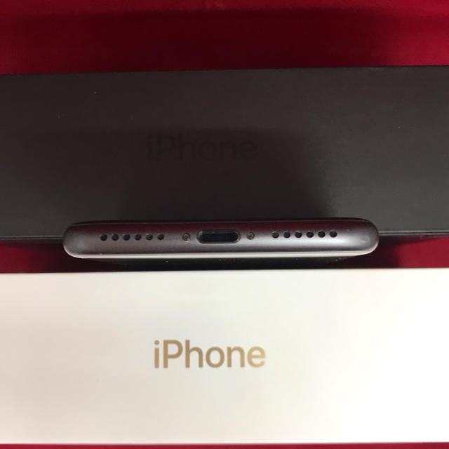 iPhone8 64GB SIMフリー　上美品