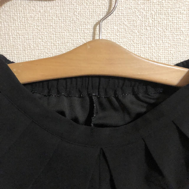 Color(カラー)の美品　color カラー　タックイージー　テーパードパンツ　ユニクロ　zara レディースのパンツ(クロップドパンツ)の商品写真